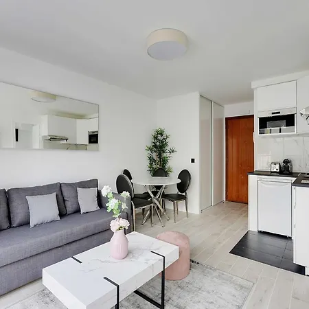 Apartment Charming Near Trocadero - Mobility Lease